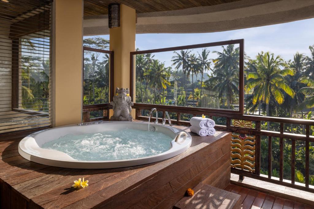 Hot Spring with Lake View